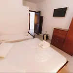 Deti Jon